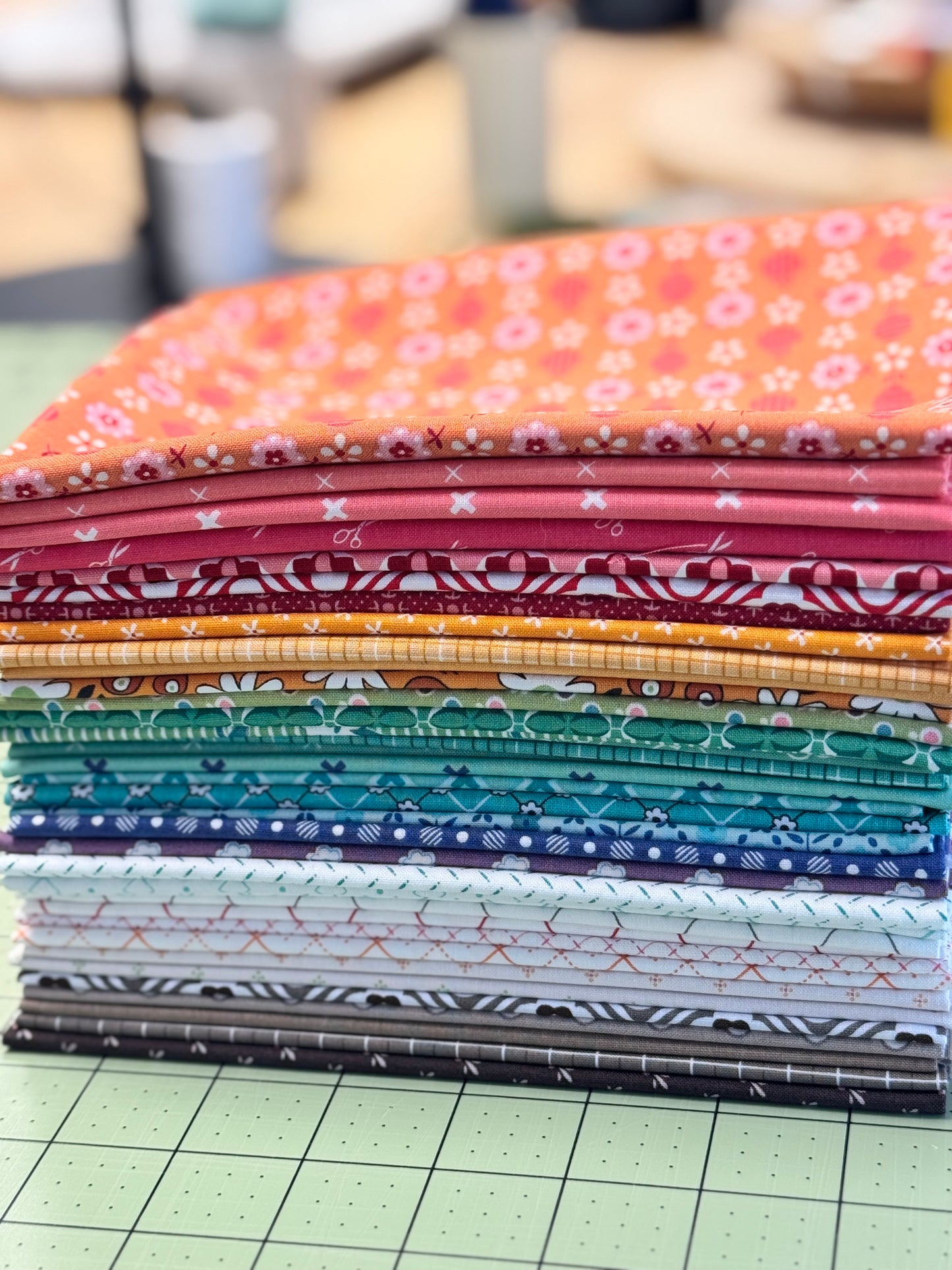 Lori Holt Fat Quarter Bundle