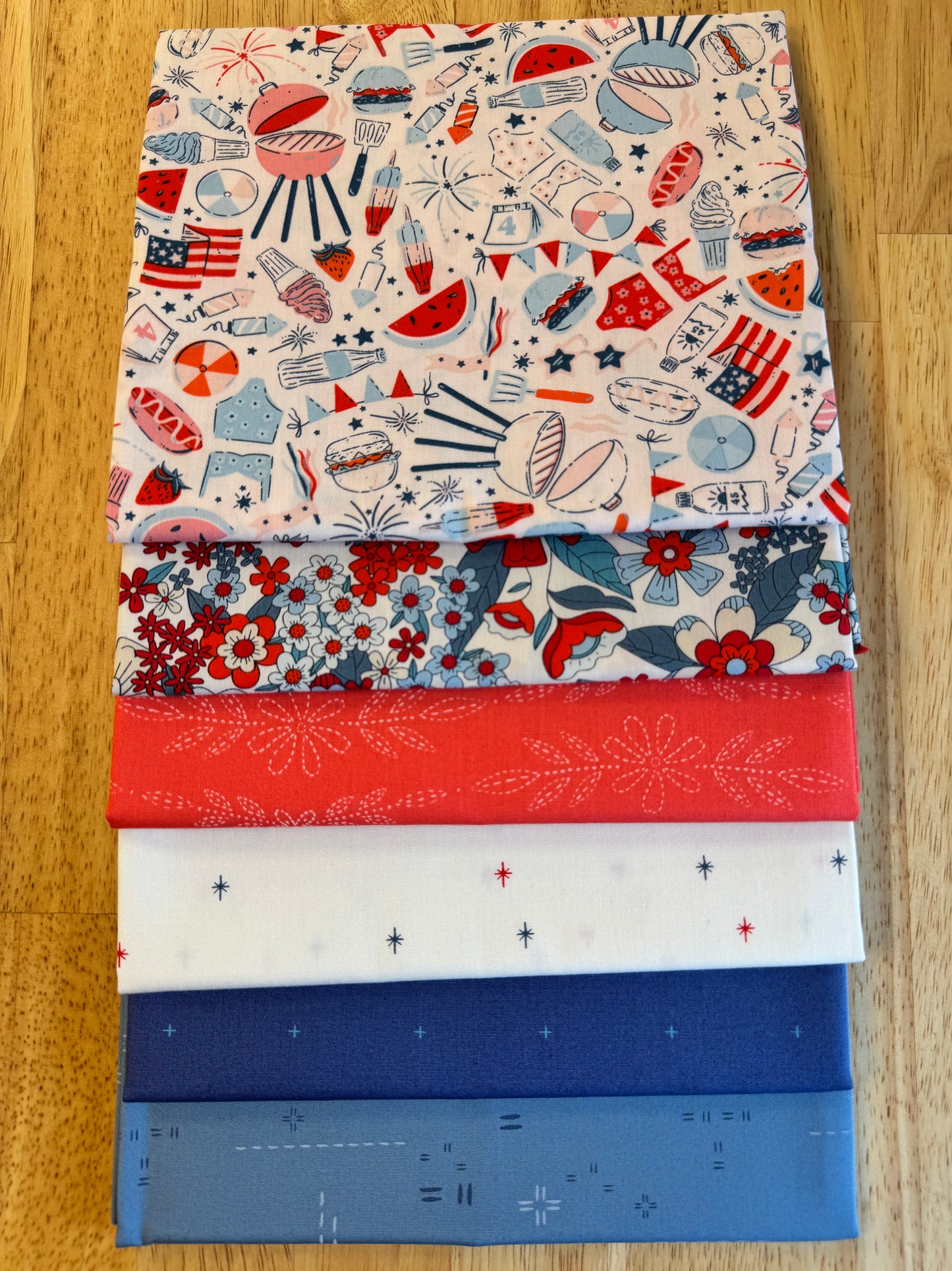 AGF Patriotic 3 yard Bundle-1/2 yd cuts