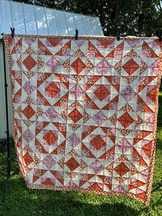 “Blush & Flowers” HST StarBurst! Quilt Kit