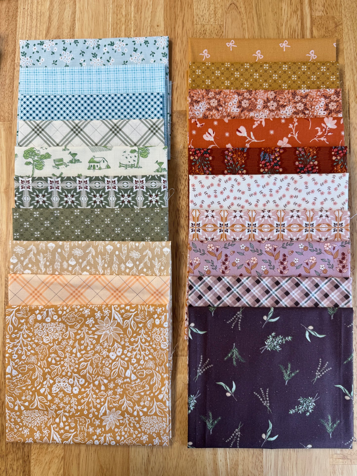 20 Autumn Vibes Fat Quarter Bundle