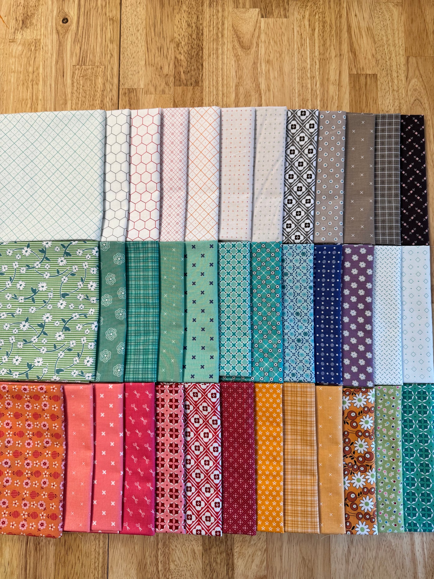 Lori Holt Fat Quarter Bundle